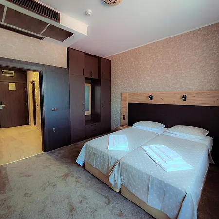 Hotel комплекс бабенец 2*